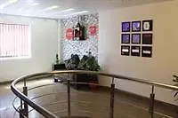 Oyo Rooms New Railway Road 구르가온